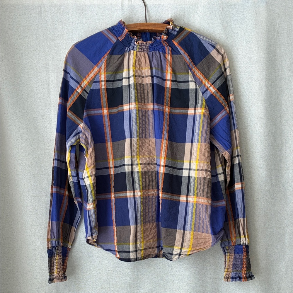 Ann Taylor XL Plaid Top Smocked Neckline and Cuffs EUC office eclectic modest